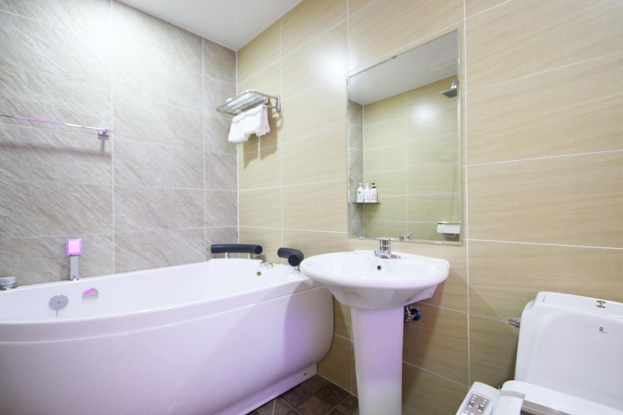 Top Hotel Gwangju Metropolitan City Extérieur photo